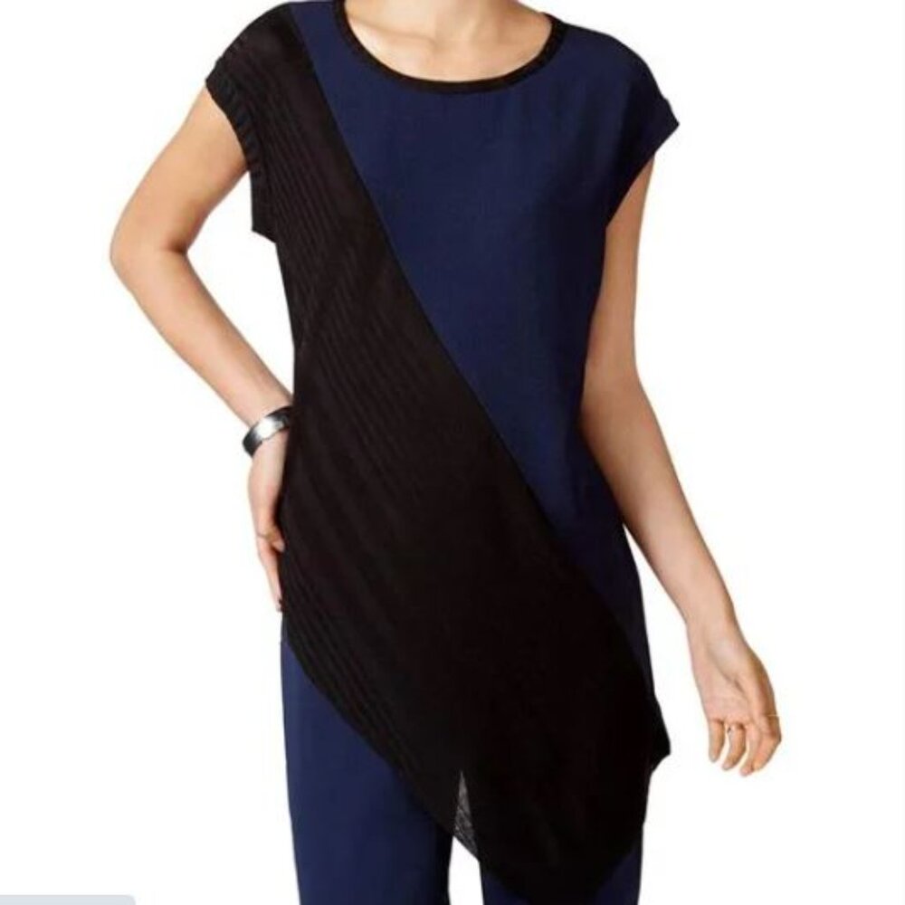 Bar III NWT Navy Blue and Black Asymmetrical Blouse Women's Size M